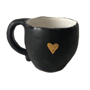 Чашка черная gold heart